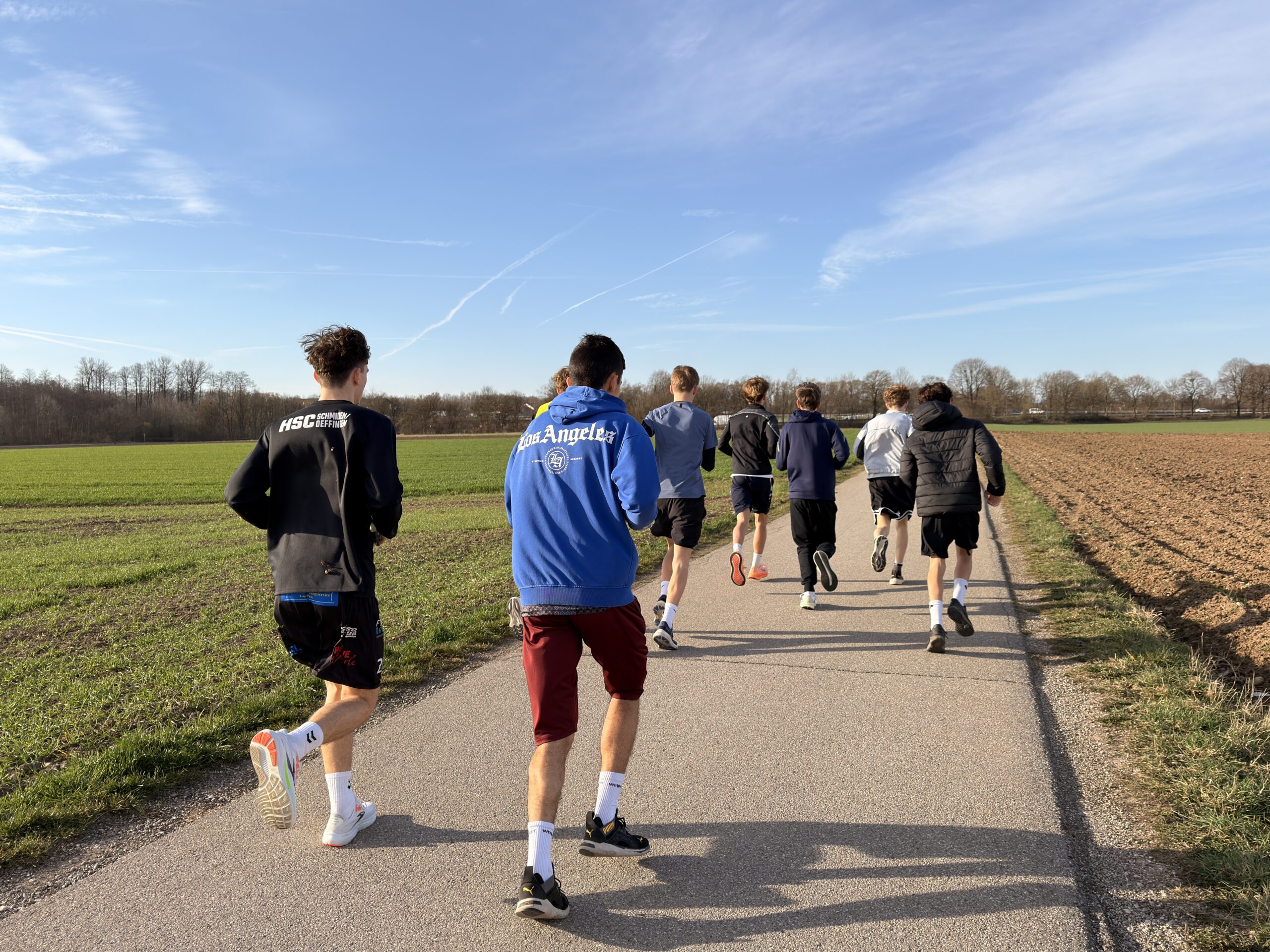Bouldern – Bogenschießen – Teambuilding